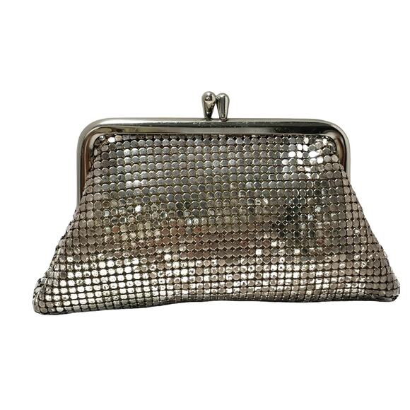 Whiting & Davis (Vintage) Mesh Coin Purse - Picture 2 of 10